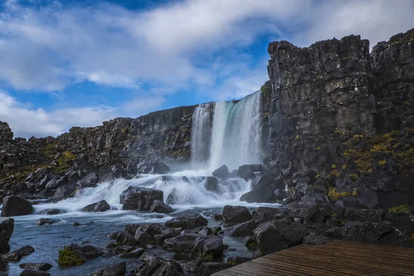 Cachoeira de Oxararfoss bonita em setembro 2019, Thingvellir National Park, Islândia — Fotografia de Stock