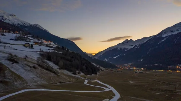 View of valley near Bormio Italian Alps at sunset — ストック写真