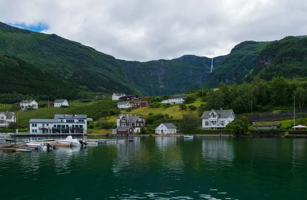 Satul Fiordului Norvegian Ullensvang Parte Fiordului Harpericol Numit Sorfjord Vedere — Fotografie, imagine de stoc