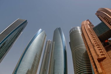 Abu Dabi 'deki gökdelenler, Birleşik Arap Emirlikleri