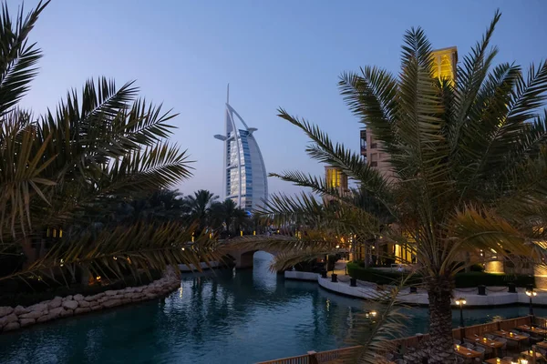 Dubai Egyesült Arab Emírségek Május 2019 Madinat Jumeirah Background Burj — Stock Fotó