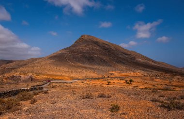 Antigua köyü yakınlarındaki arazi ve dağlar, Fuerteventura, Kanarya Adaları, İspanya
