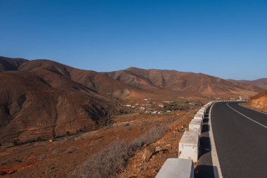 İspanya 'nın Fuerteventura Kanarya Adası' nın güneyindeki Betancuria dağlarına bakın. Bakış açısı Betancuria, Ekim 2019