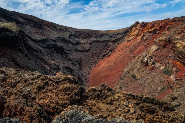 Timanfaya Ulusal Parkı, İspanya 'daki Lanzarote Adası' nın inanılmaz volkanik manzarası. Ekim 2019