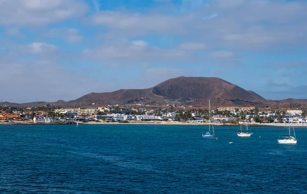 Corralejo Fuerteventura Spain Ekim 2019 Corralejo Beyaz Botlu Liman — Stok fotoğraf