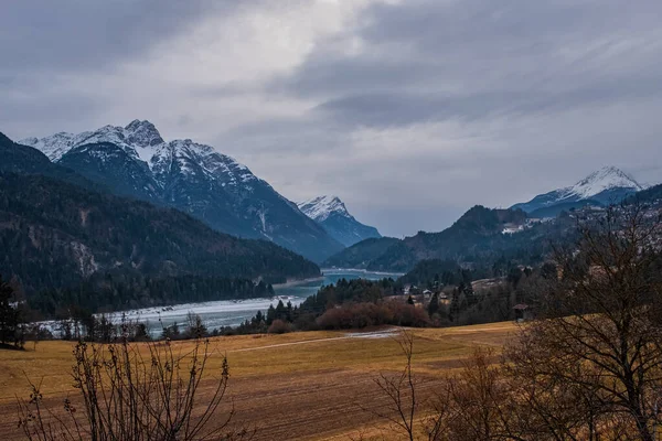 Vista Lago Centro Cadore Nos Alpes Itália Perto Belluno Grea — Fotografia de Stock