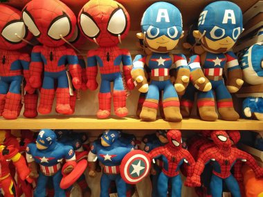 BANGKOK, THAILAND - 10 Şubat 2020: Marvel evreninin şirin süper kahraman bebekleri / oyuncakları 