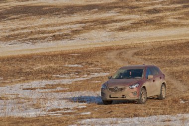 Büyük Olkhon adasında Mazda CX-5