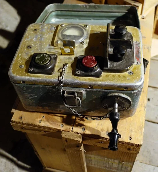 瑞典基律纳 2020年2月22日 爆炸用的一种古老的电器 — 图库照片
