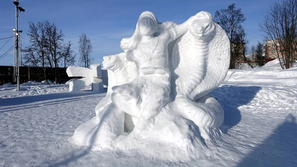 Kiruna Schweden Februar 2020 Kunst Eisskulpturen Auf Einem Platz Verschneiten — Stockfoto