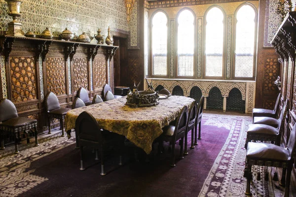 Αριστοκρατικό δωμάτιο στο παλάτι Ali Mohamed στο Κάιρο της Αιγύπτου στις 3 Απριλίου 2015 — Φωτογραφία Αρχείου
