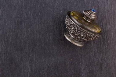 Gümüş oryantal Artisitc Arap Oud parfüm