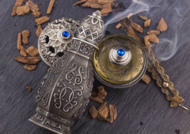 Gümüş oryantal Artisitc Arap Oud parfüm