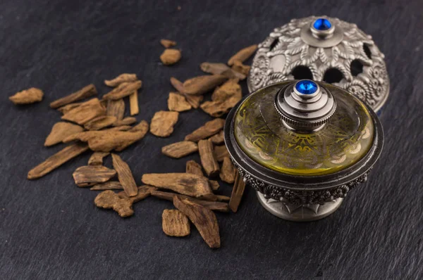 Gümüş oryantal Artisitc Arap Oud parfüm