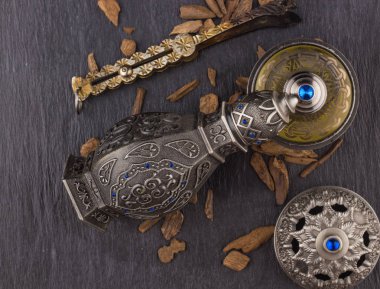 Gümüş oryantal sanatsal Arap Oud parfüm