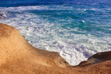 Seashore Waves and Mountain under the Sunshine in Matrouh, Egypt / 