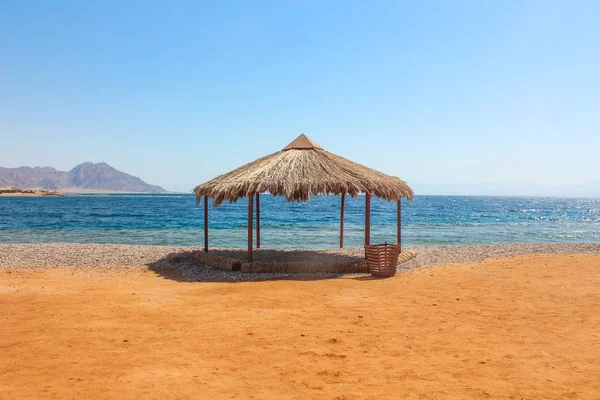 Yazlık bir kampta Sinai, Taba çöl 