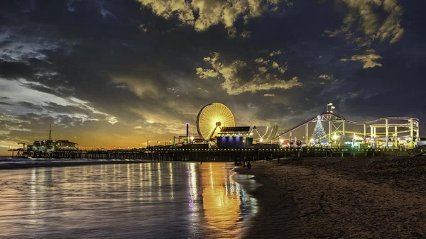 Santa Monica İskelesi Güzel gün batımı