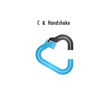 C-mektup simgesi soyut logo tasarım vektör şablonu. İş kapalı