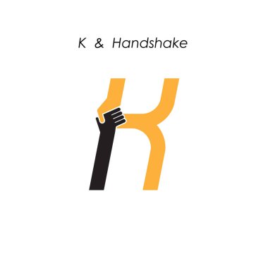 Yaratıcı K harfli simgesi soyut logo tasarım vektör şablonu. Otobüs