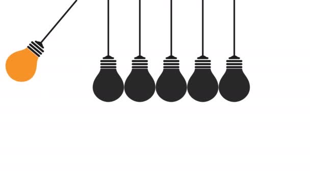 Newton 's cradle concept on background.Creative light bulb Idea concept.Business, education or innovation concept — стоковое видео