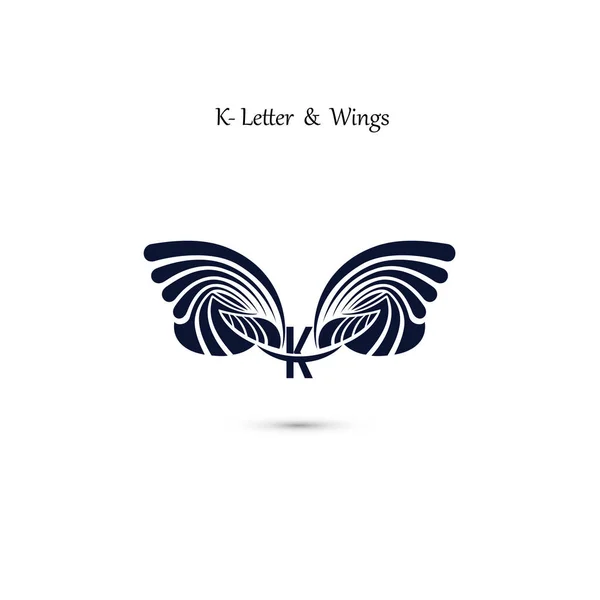 K-letter sign and angel wings.Modelo de logotipo do vetor asa monograma — Vetor de Stock
