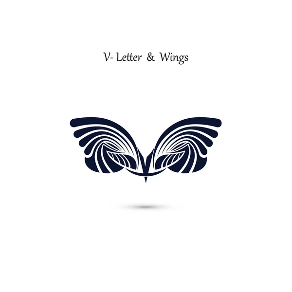 Asas de anjo e sinal de V-carta. Modelo de logotipo do monograma asa vector — Vetor de Stock