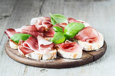  sandviç ile jambon füme 