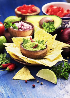 guacamole ahşap tablo. 