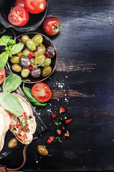 İtalyan ciabatta ekmeği 