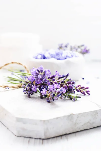 Ingrediënten voor lavendel spa — Stockfoto