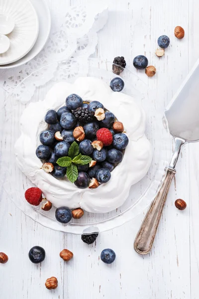 Pavlova - meringue-taart — Stockfoto