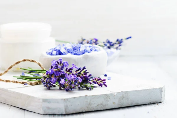 Ingrediënten voor lavendel spa — Stockfoto