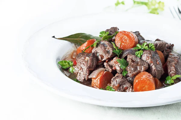 havuç ile sığır eti güveç