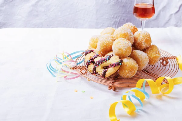 Traditional Carnival Italian Fritters Dusted Sugar Honey Sprinkles — Stock Photo, Image