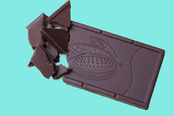 Шоколад Какао Бобами Ізольовані Бірюзовому Фоні — стокове фото