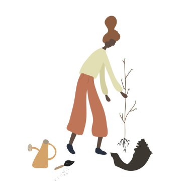 Kız baharı, yaz baharı bahçe işleri. Su bidonu, kürek, bahçe işi yapan genç bir kadın: ekim, büyüme, nakil filizleri..