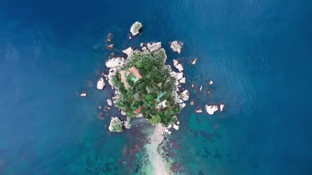 Amazing Aerial Drone Footage Isola Bella Island Taormina Pure Blue — ストック動画