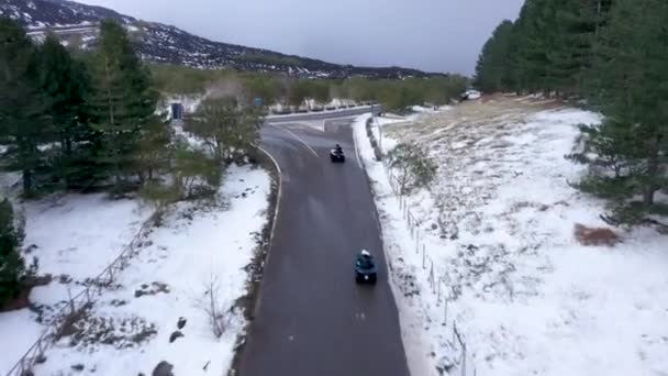 Aventura Quad Bike Paisaje Nevado Volcán Etna Temporada Invierno — Vídeo de stock