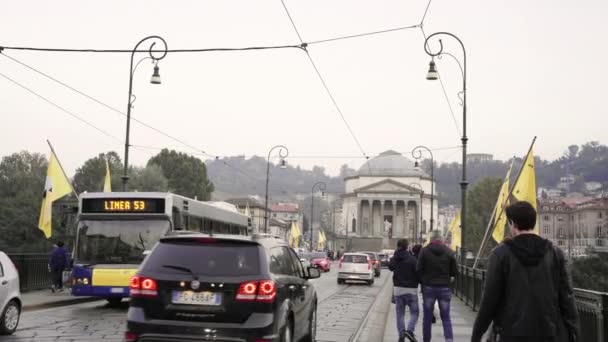 Října 2019 Traffic Jam Turin Vittorio Veneto Square Piemont — Stock video
