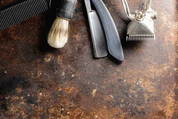 Rusty Surface Old Hairdresser Tools Manual Clipper Comb Razor Shaving — Stock Photo, Image