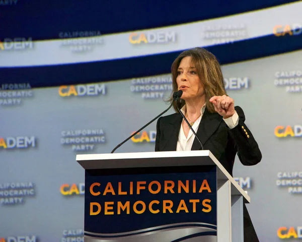 Long Beach Novembro 2019 Candidata Presidencial Marianne Williamson Discursa Convenção — Fotografia de Stock