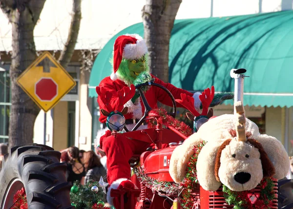 Benicia Dec 2019 Niet Geïdentificeerde Deelnemers Aan 25E Jaarlijkse Kerstparade — Stockfoto