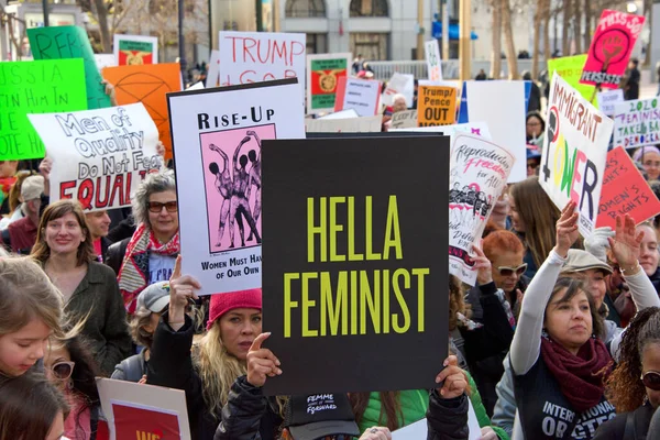 San Francisco Ιανουαρίου 2020 Άγνωστοι Συμμετέχοντες Στην Πορεία Γυναικών Σχεδιασμένο — Φωτογραφία Αρχείου