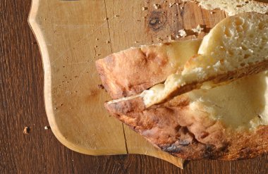 dilimlenmiş kepekli ekmek