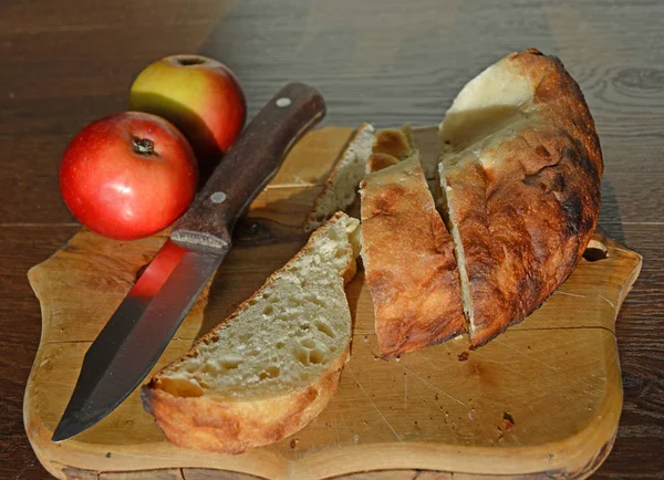 Sliced wheat bread — Stock Photo, Image