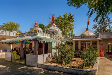 25 Şubat 2017 - eski Şiva tapınağı Kukadia IDAR SabArkantha GUJARAT INDIA Asia 'da mahashivratri dekorasyonu