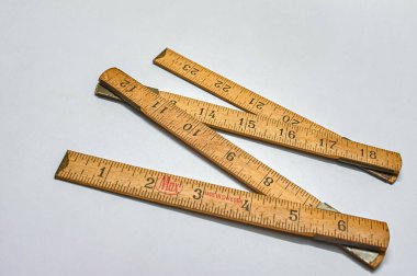 29 Ağustos 2011 Dört katlı ahşap ölçekli Kalyan Mumbai Maharashtra INDIA yakınlarında