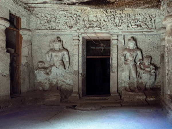 Mar 2019 Jogeshwari Grotte Rocheuse Figures Gardien Panneaux Shiva Dessus — Photo