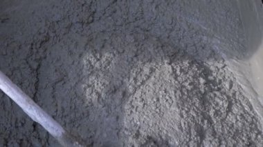 İnşaat alanında beton üretimi